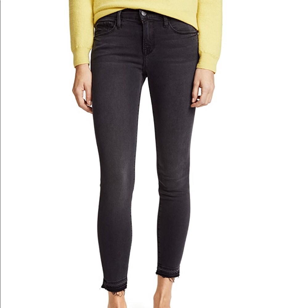 FRAME Le Skinny De Jeanne Crop Jeans Released Hem